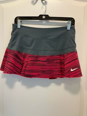 Nike Dri- Fit Tennis/ Pickle Ball Skort -S